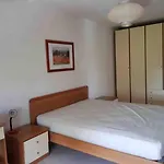 With Terrace & Free Parking - 3 Minutes From