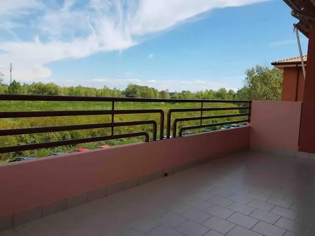 Appartement With Terrace & Free Parking - 3 Minutes From *