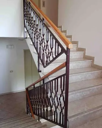 With Terrace & Free Parking - 3 Minutes From Grado